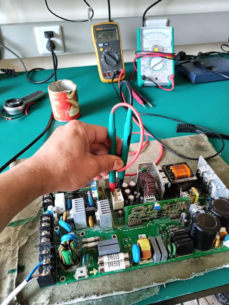 廠里電路板怎么維修