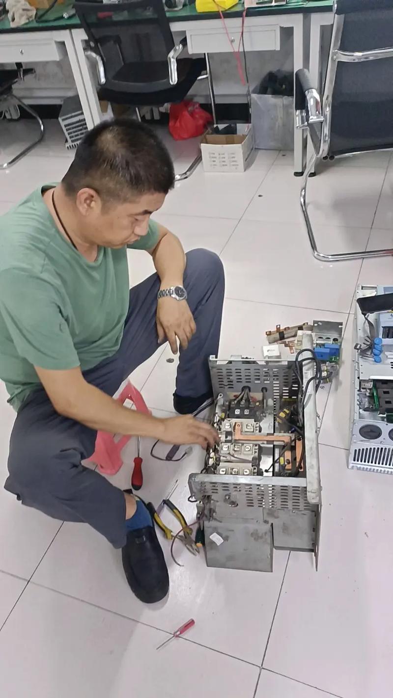 維修變頻器學習班 維修變頻器學習班