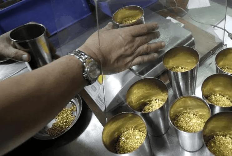 線路板提煉黃金全過程視頻，線路板提煉黃金的最簡單方法