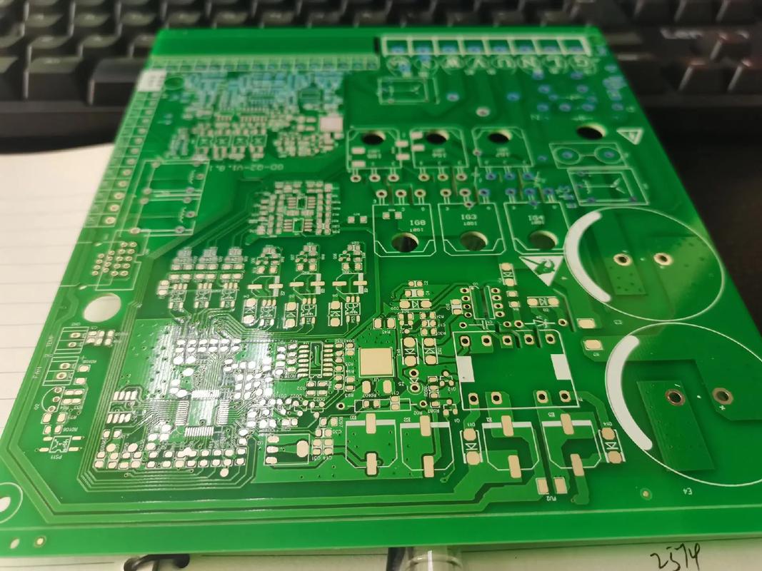 電路板廠家線路板廠家區(qū)別，電路板生產(chǎn)廠家哪家好