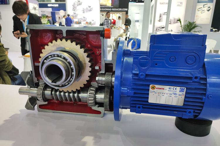 鞍山伺服電機專用蝸輪蝸桿減速機