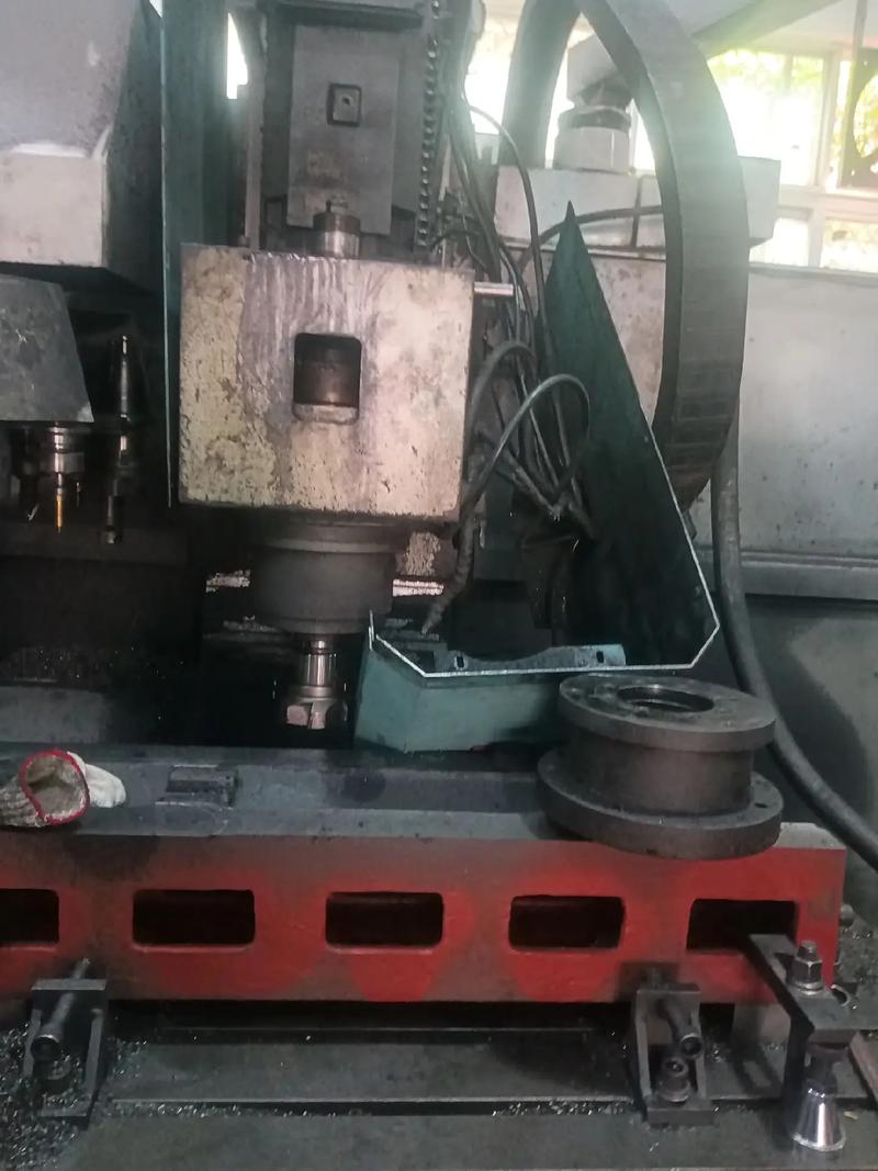 南通維修數控系統：提供高效可靠的機床維修服務