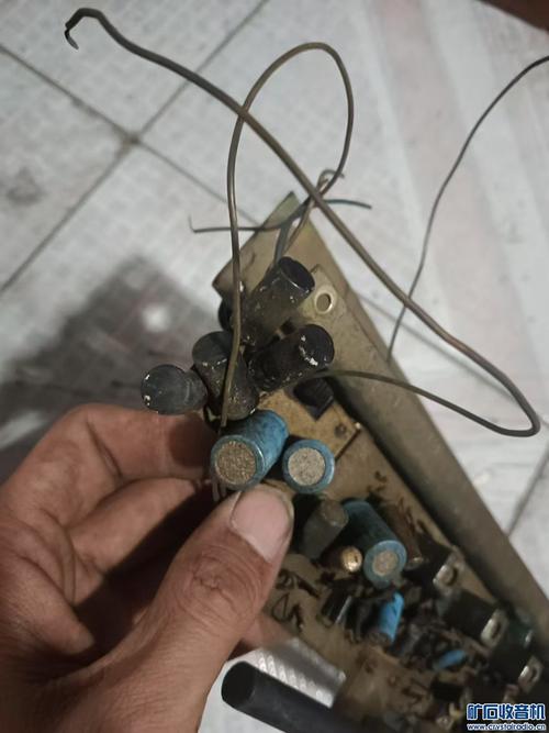 山東正規(guī)收音機線路板維修，專業(yè)技術(shù)解決您的問題