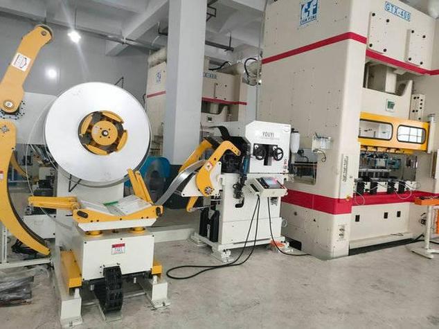 數控沖床送料機價格，數控沖床送料機指令