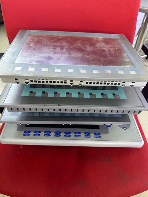 最近，蘇州觸摸屏模塊維修服務得到了越來越多的關注。無論是個人用戶還是企業用戶，都能從中受益。蘇州觸摸屏模塊維修提供專業的維修服務，能夠快速解決各類觸摸屏故障，為用戶帶來便利。