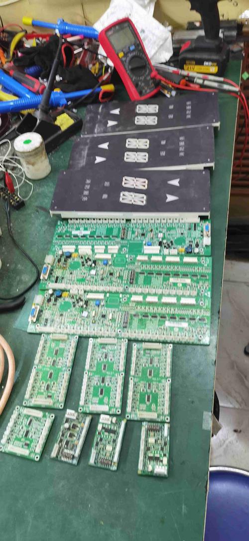 汕尾自動售貨機線路板維修——探索新媒體風格的維修方式