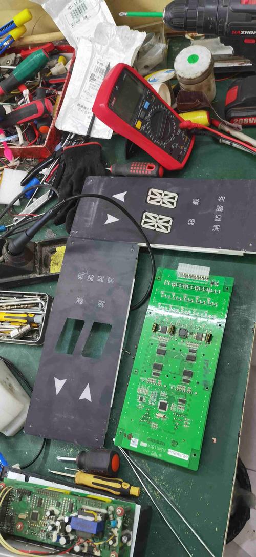 維修儀器電路板圖片，電路板維修神器