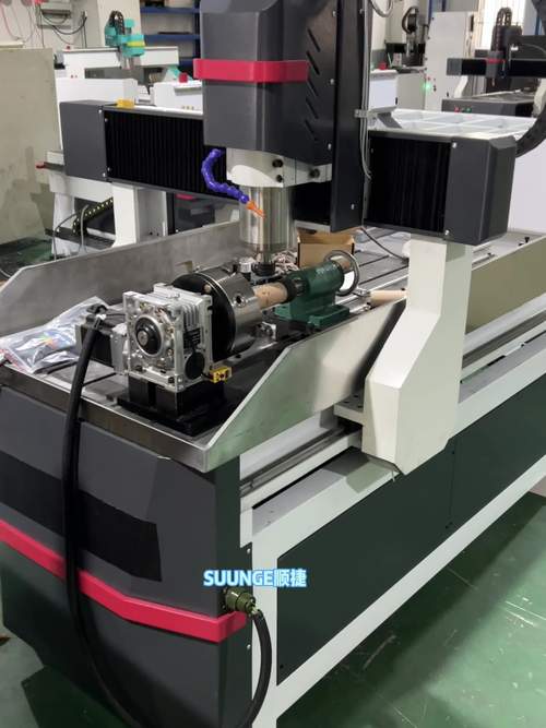 線路板雕刻機(jī)視頻，線路板雕刻機(jī)和模具雕刻機(jī)系統(tǒng)一樣嗎