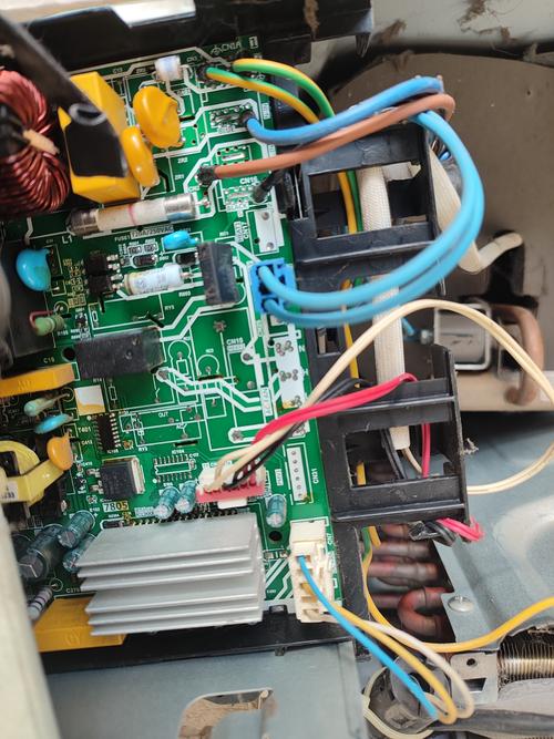 美的原裝電路板，美的電路板怎么維修