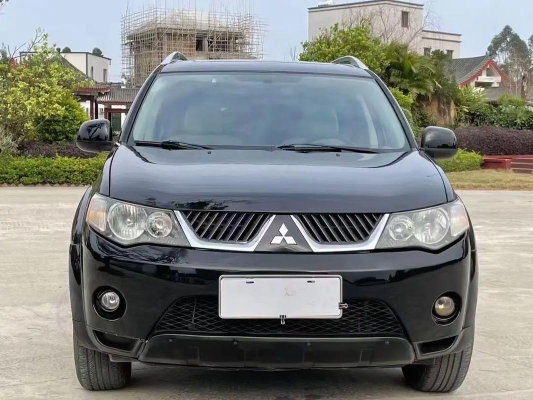 老款三菱汽車圖片，三菱汽車圖片大全大圖