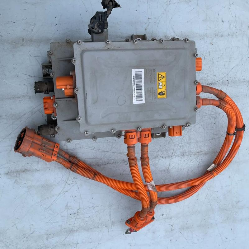 車載充電機的功能作用是什么，車載充電機屬于哪一種轉換類型