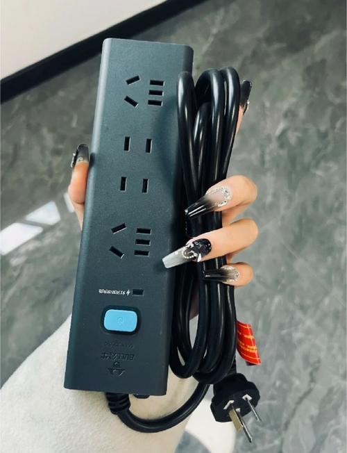 防雷插座壞了能修嗎，防雷插座工作原理