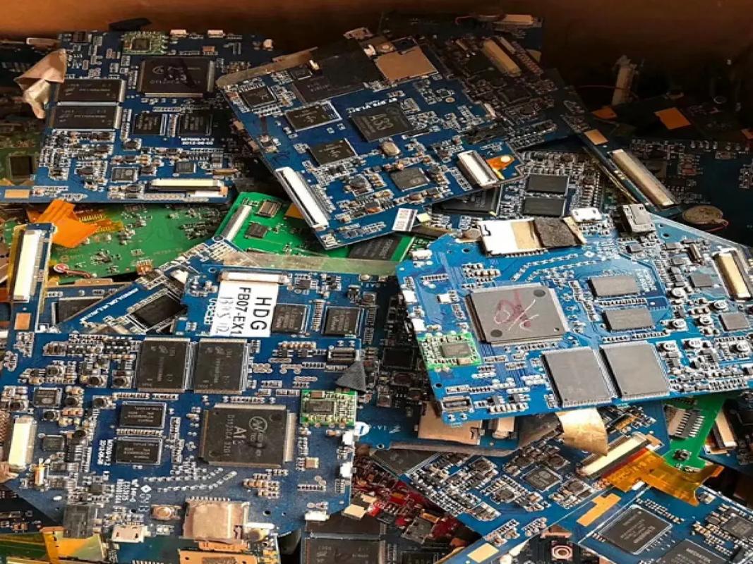 電路板回收公司電話，電路板回收處理設備