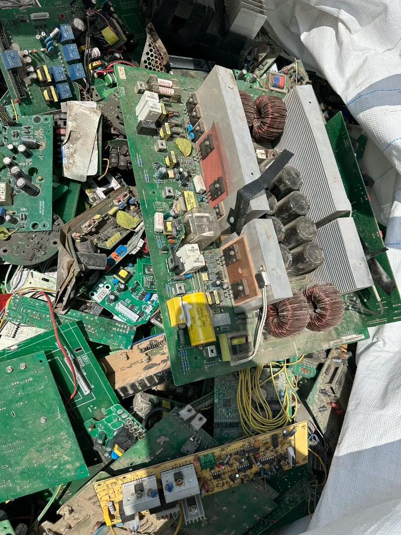 電路板回收設備，電路板回收后怎么處理